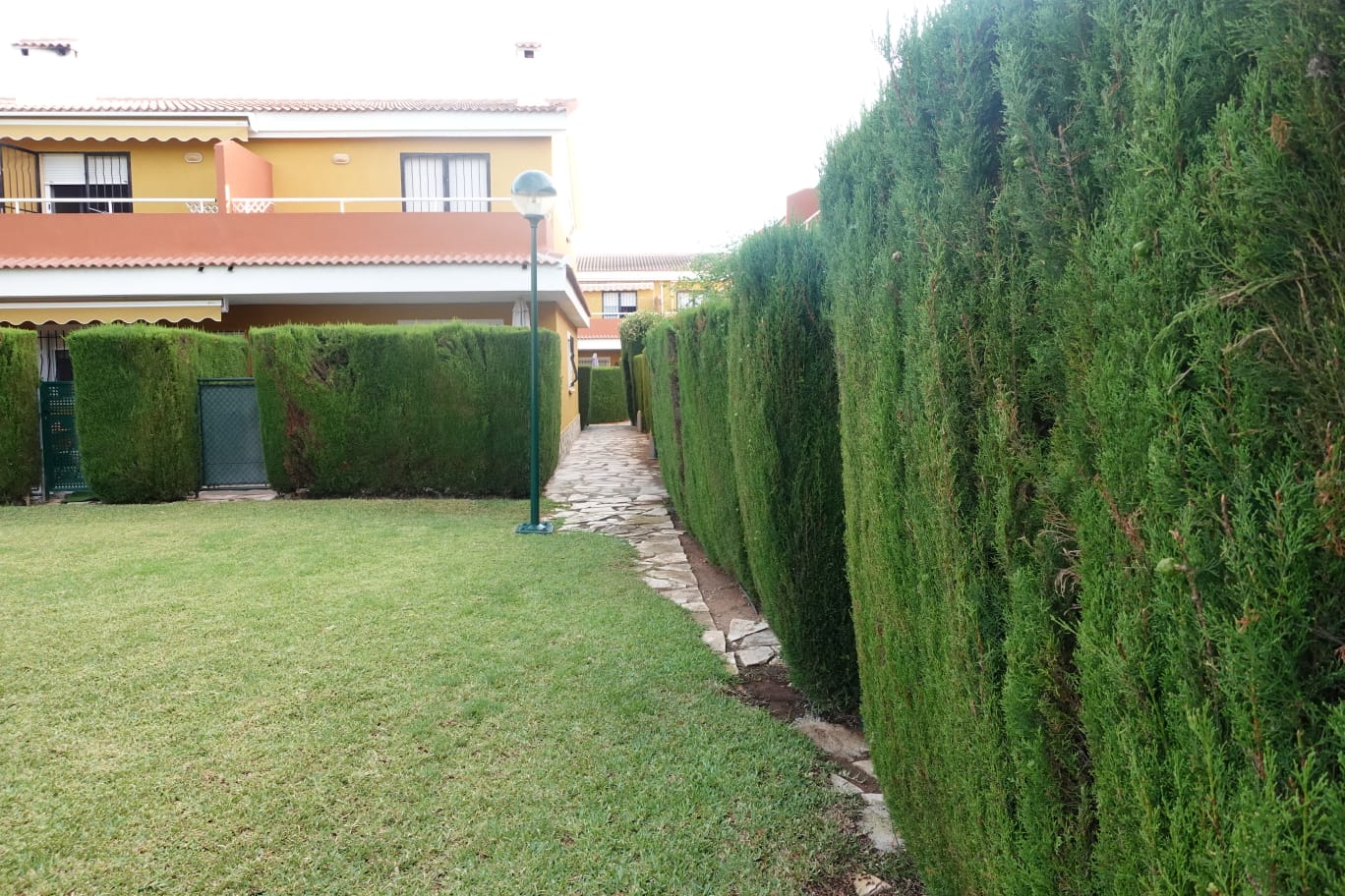 SE VENDE BUNGALOW DUPLEX,EN DENIA, LAS MARINAS