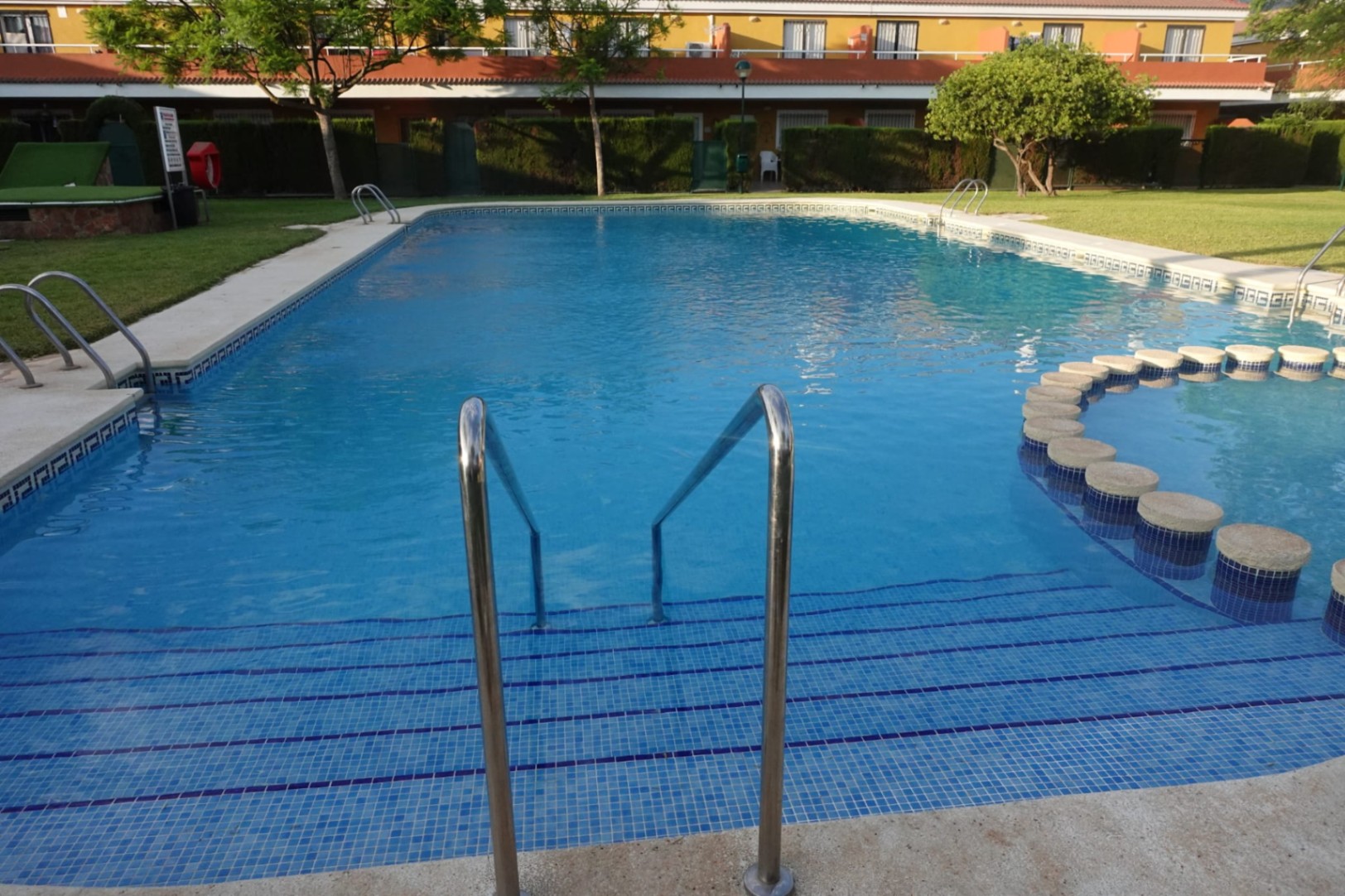SE VENDE BUNGALOW DUPLEX,EN DENIA, LAS MARINAS