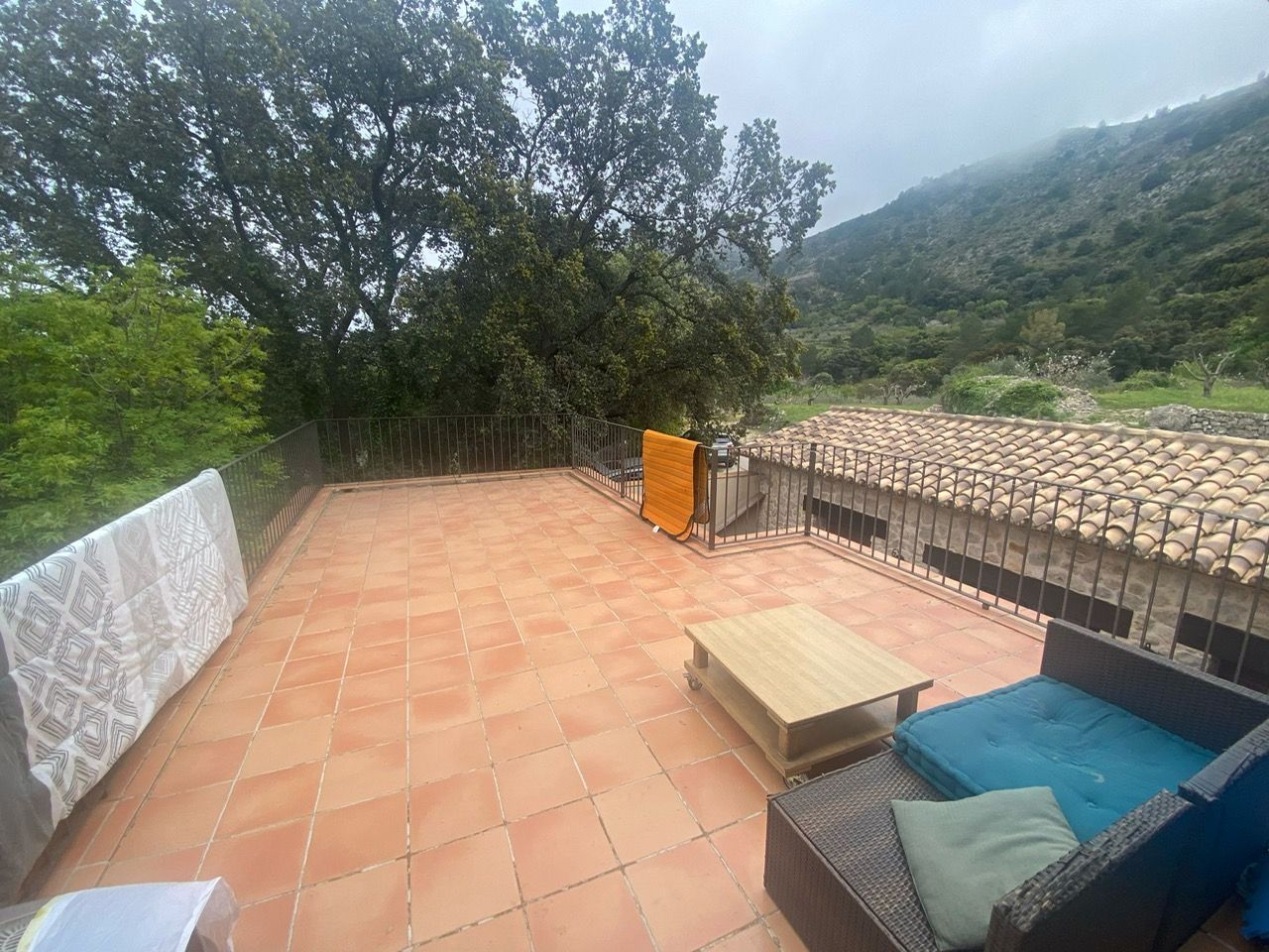 Venta. Houses and Villas in The Vall of the water