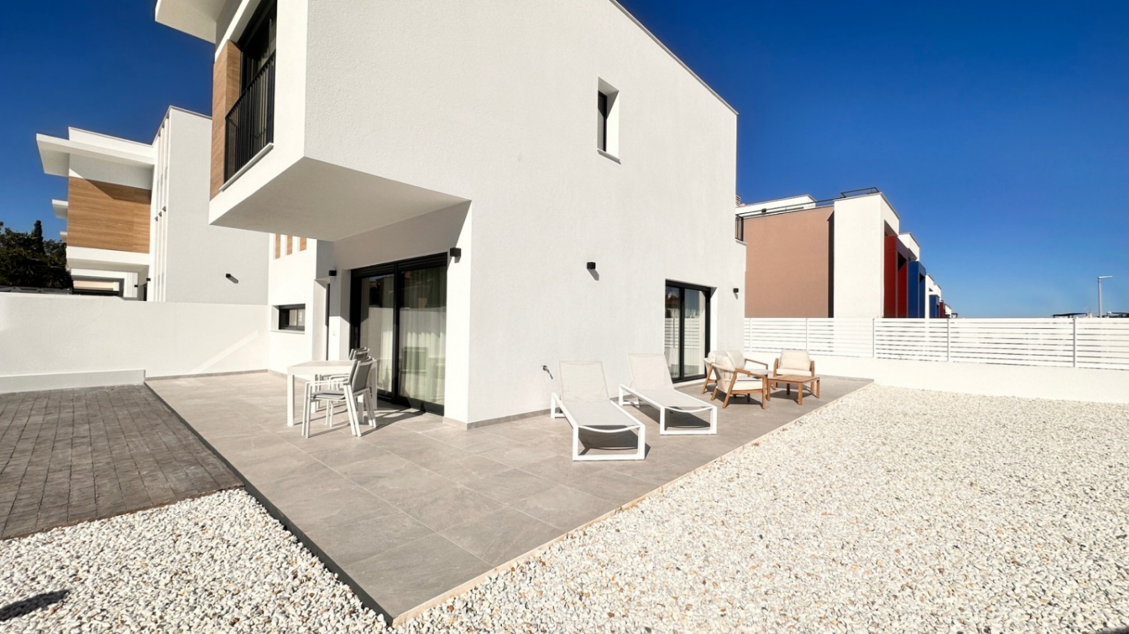 VENTA DE CHALET OBRA NUEVA EN DENIA