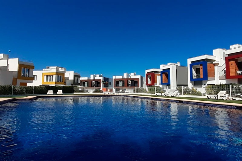 VENTA DE CHALET OBRA NUEVA EN DENIA