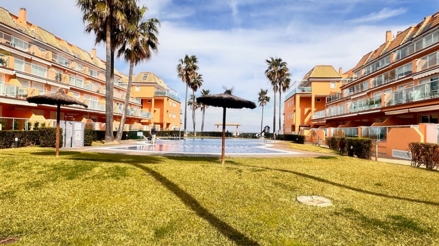 VENTA DE APARTAMENTO PRIMERA LINEA NE PLAYA DE ARENA