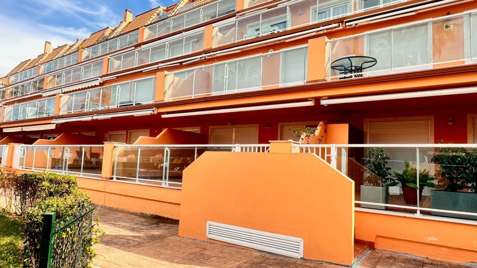 VENTA DE APARTAMENTO PRIMERA LINEA NE PLAYA DE ARENA