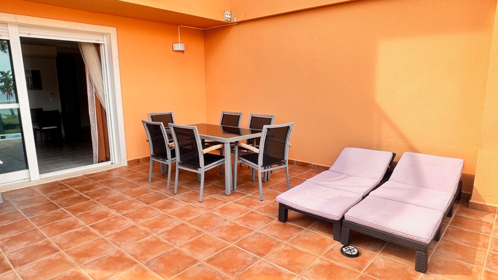 VENTA DE APARTAMENTO PRIMERA LINEA NE PLAYA DE ARENA