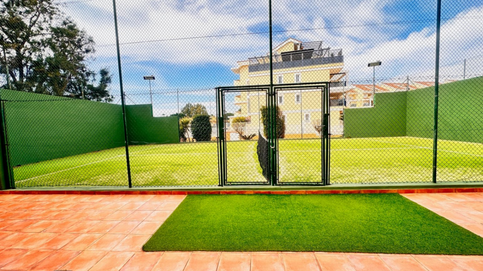 VENTA DE APARTAMENTO PRIMERA LINEA NE PLAYA DE ARENA