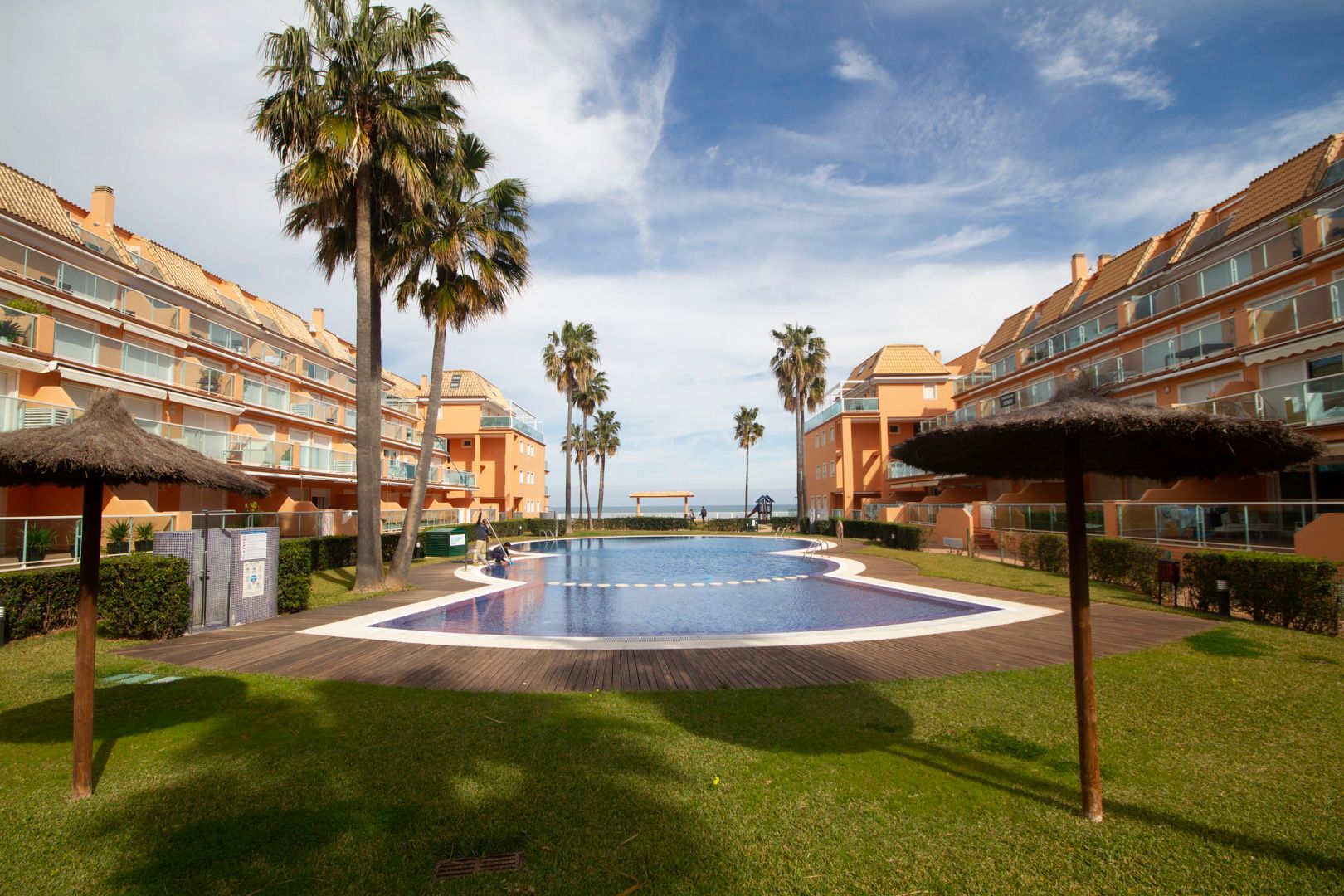 VENTA DE APARTAMENTO PRIMERA LINEA NE PLAYA DE ARENA
