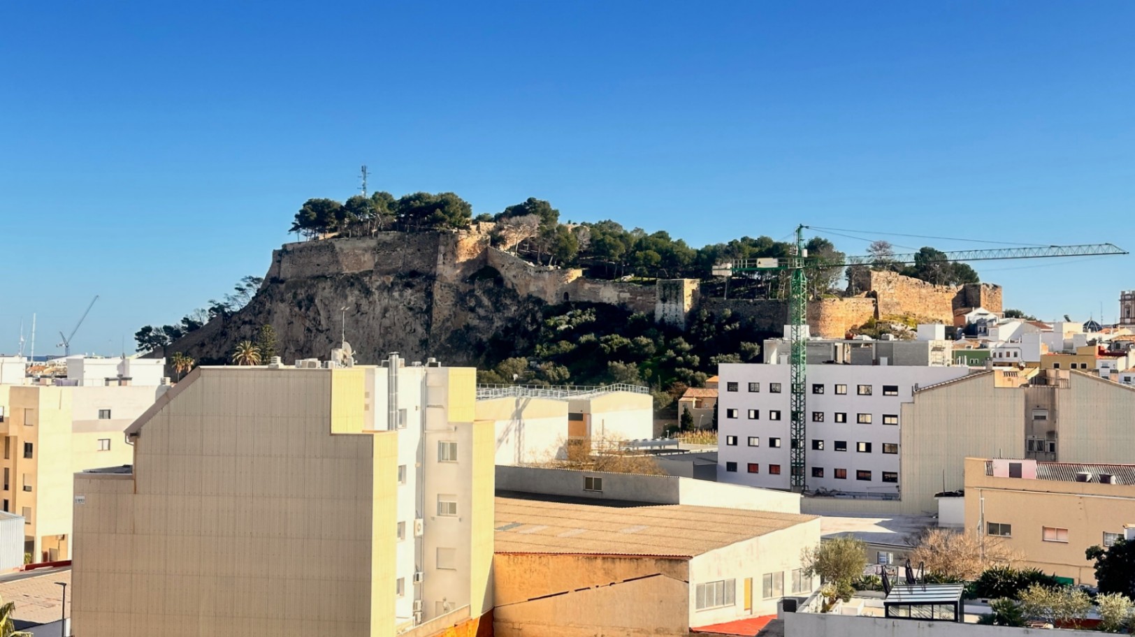 VENTA DE ATICO DUPLEX EN DENIA