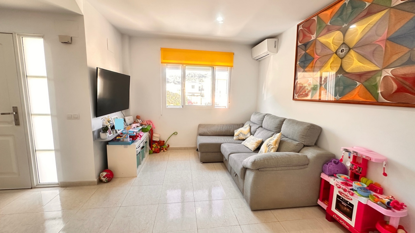 VENTA DE ADOSADO DUPLEX EN SAGRA