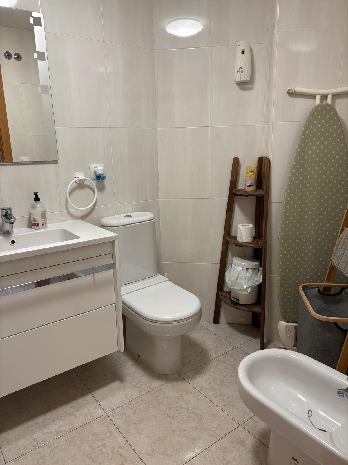 VENTA DE PISO EN DENIA, ZONA DE MUCHA DEMANDA