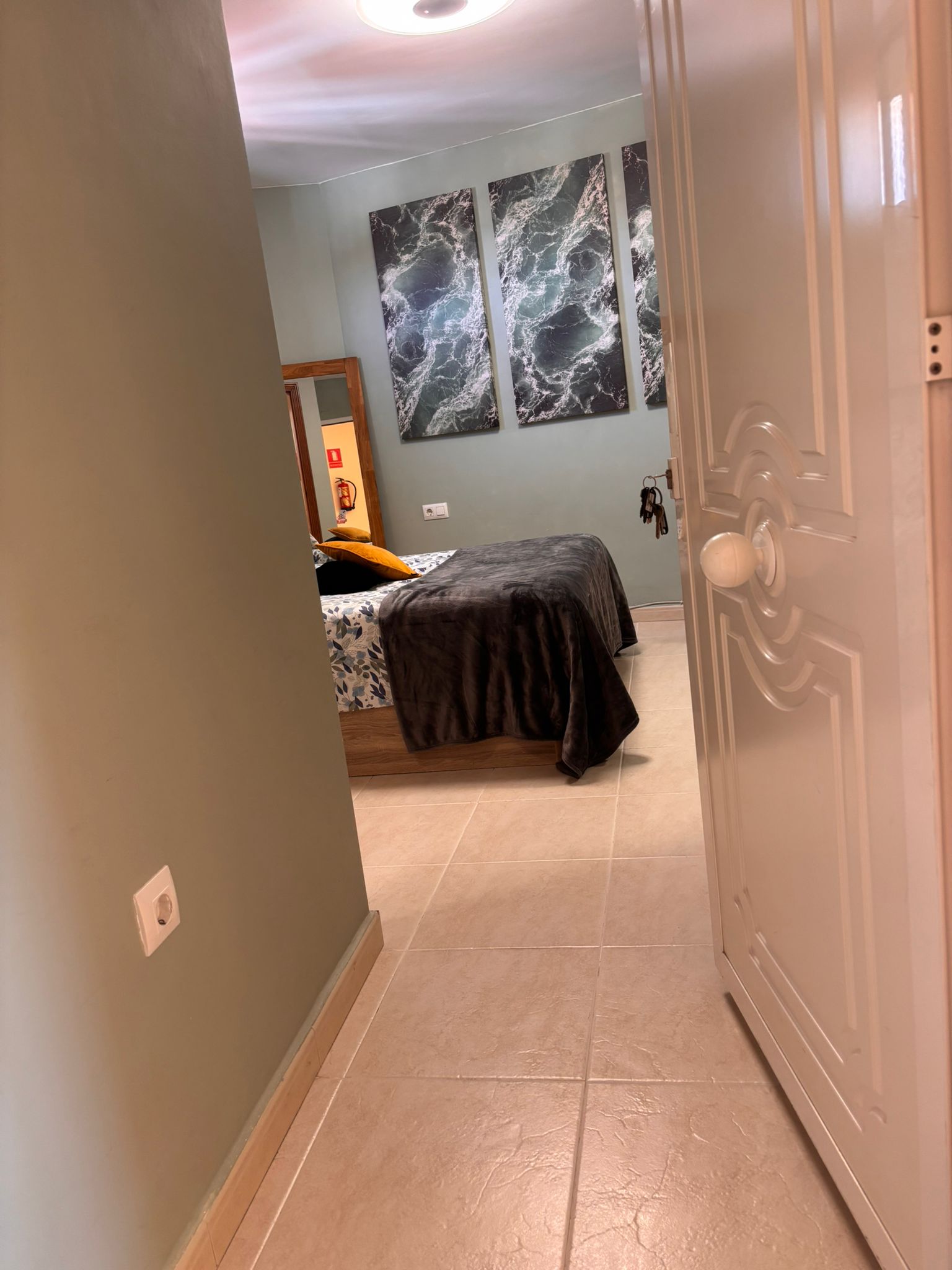 VENTA DE ESTUDIO EN DENIA, ZONA DE MUCHA DEMANDA