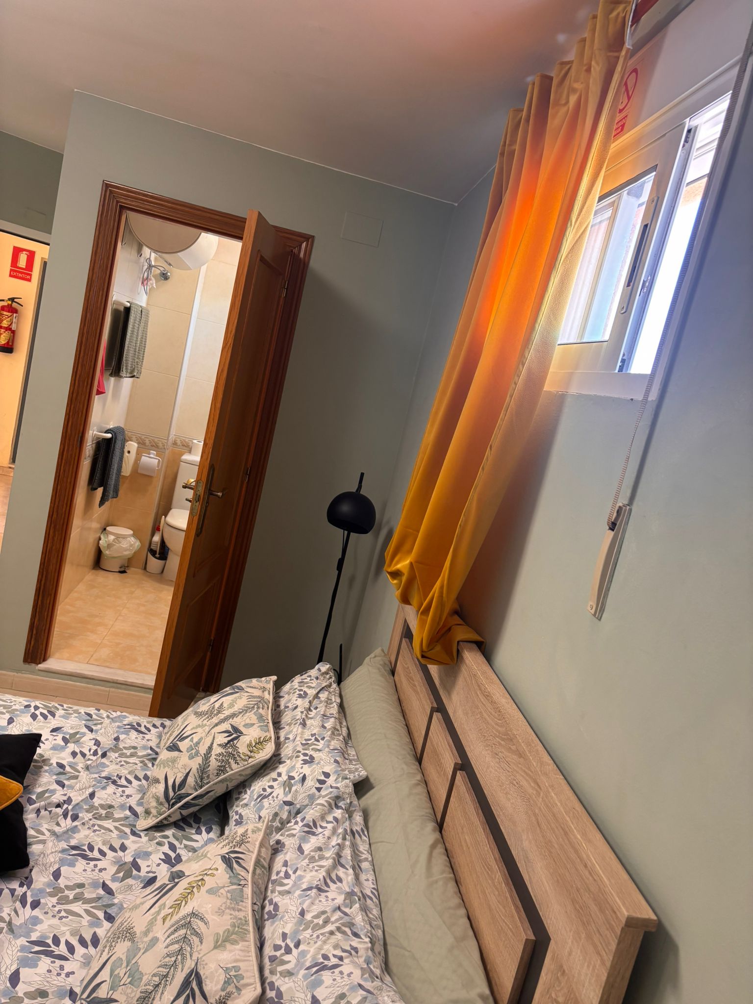 VENTA DE ESTUDIO EN DENIA, ZONA DE MUCHA DEMANDA