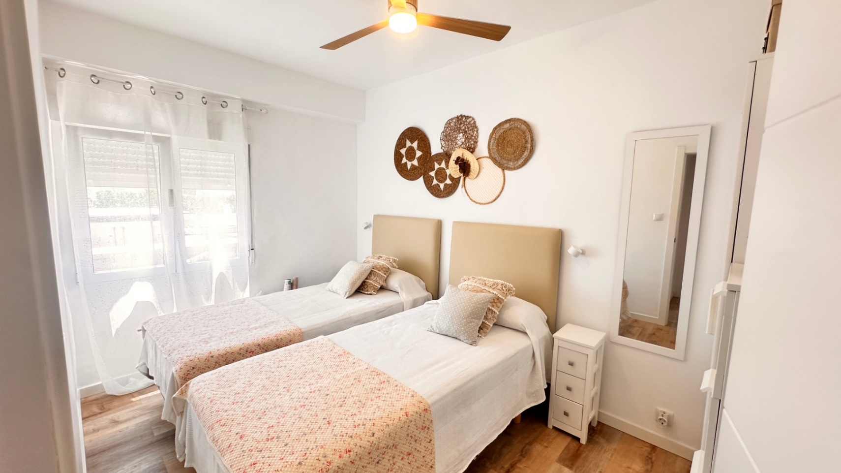 VENTA DE APARTAMENTO EN DENIA/DEVESES, 1ª LINEA