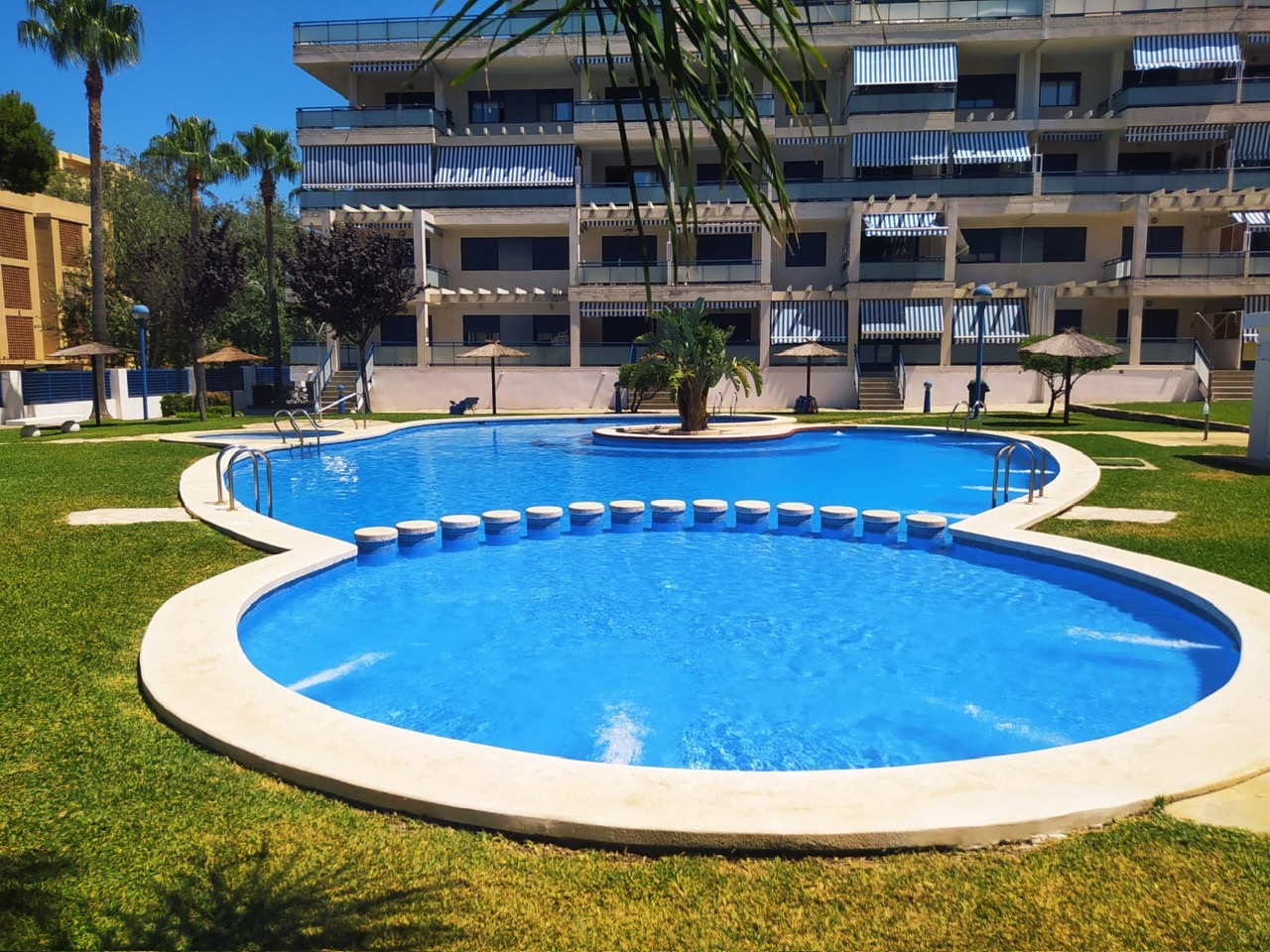 VENTA DE APARTAMENTO EN DENIA
